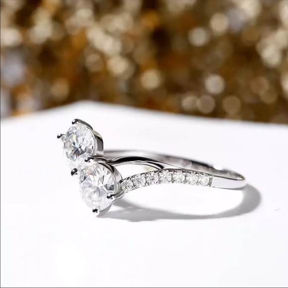 New Women’s 925 Silver Sapphire Ring - Picture 3 of 5